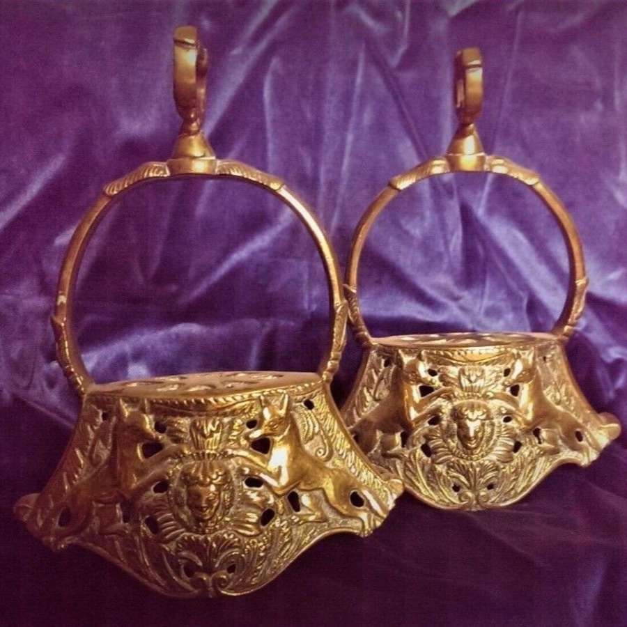 A Fine Pair of &ldquo;Estribos de Campa&ntilde;a&rdquo; (Bell Stirrups)